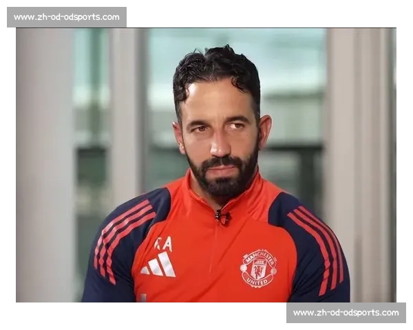 曼联 1 亿欧追逐法鹰锋霸引争议 红魔高价引援又现冤大头风险？