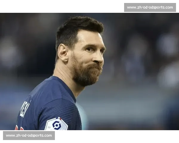 梅西挥臂维蒂尼亚引争议,赛后拥抱化解恩怨