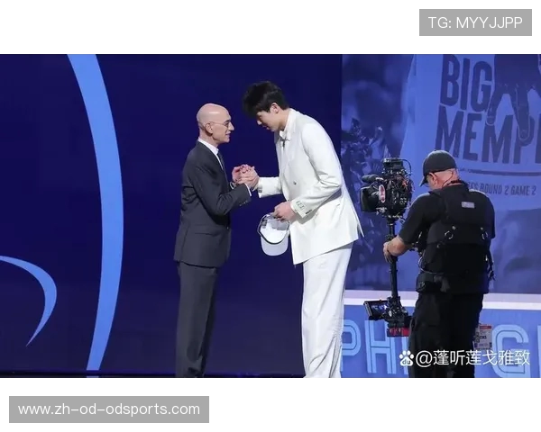 试训打爆 8 号秀杰明!比卢普斯盛赞杨瀚森:ESPN 看好未来全明星 试训打爆 8 号秀杰明!比卢普斯盛赞杨瀚森:ESPN 看好未来全明星
